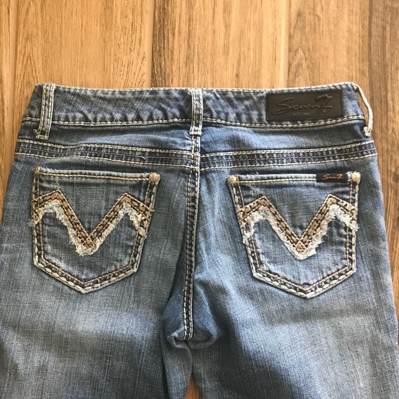 Seven7 Light washed Skinny Jeans - Picture 3 of 4